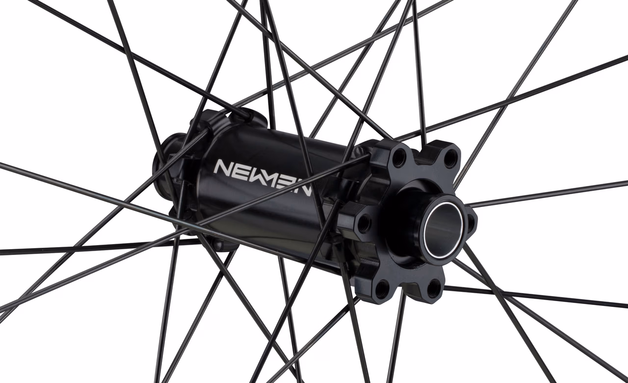 NEWMEN Evolution SL A.30 FADE Boost Disc 6-Loch 27 5" Laufradsatz Sonderangebote